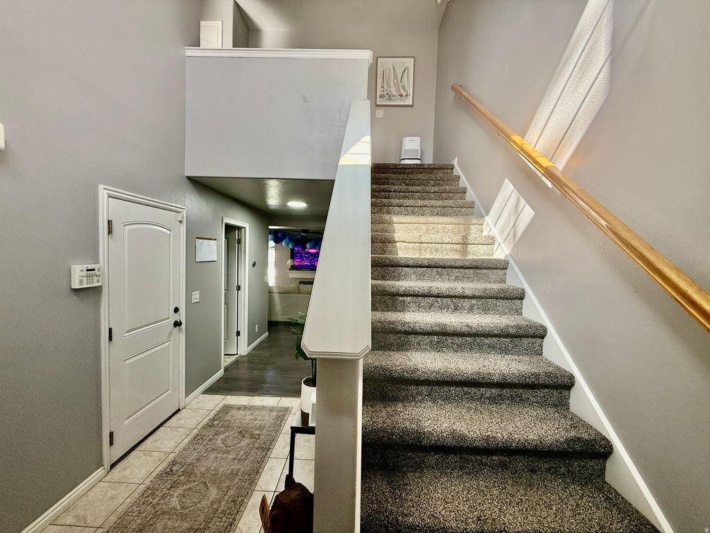 Photo of 1819 N CLARK DR W, Layton, UT 84041 (MLS # 2153031)