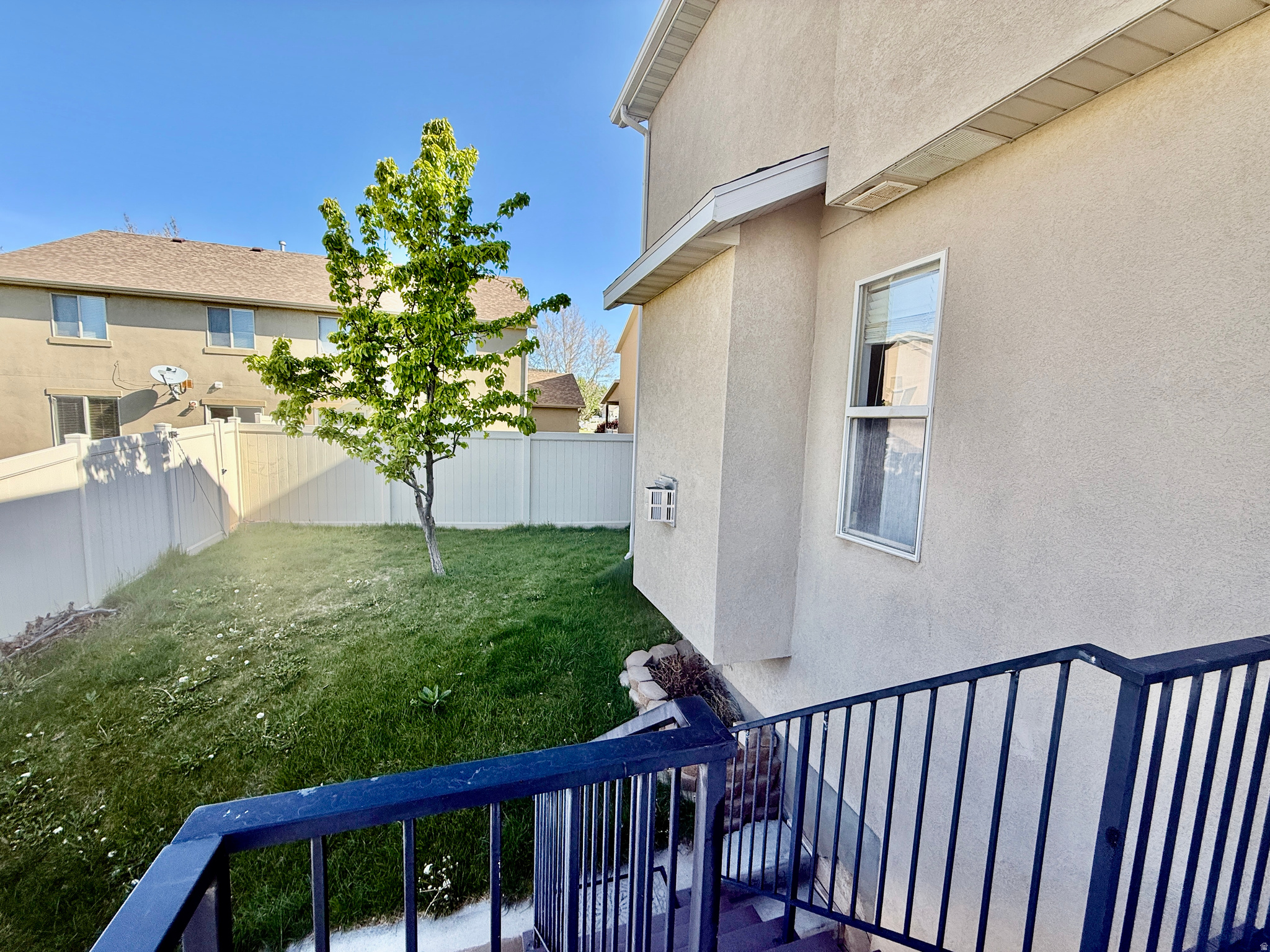 STONEFIELD VILLAGE - Residential