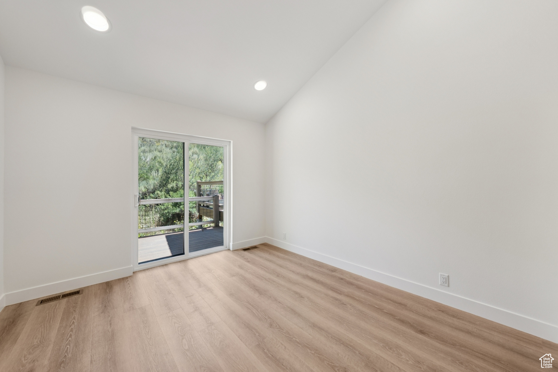 Park City, Utah 84060, United States, 3 Bedrooms Bedrooms, ,2 BathroomsBathrooms,Residential,Active,181508