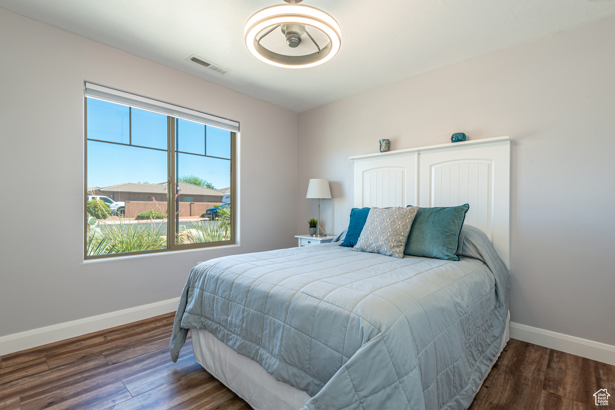 PEREGRINE POINT - Residential