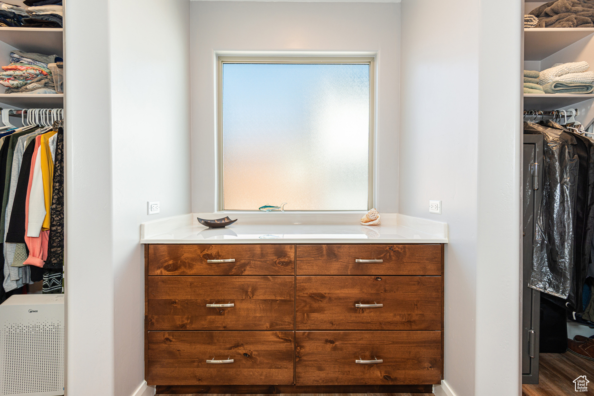 PEREGRINE POINT - Residential