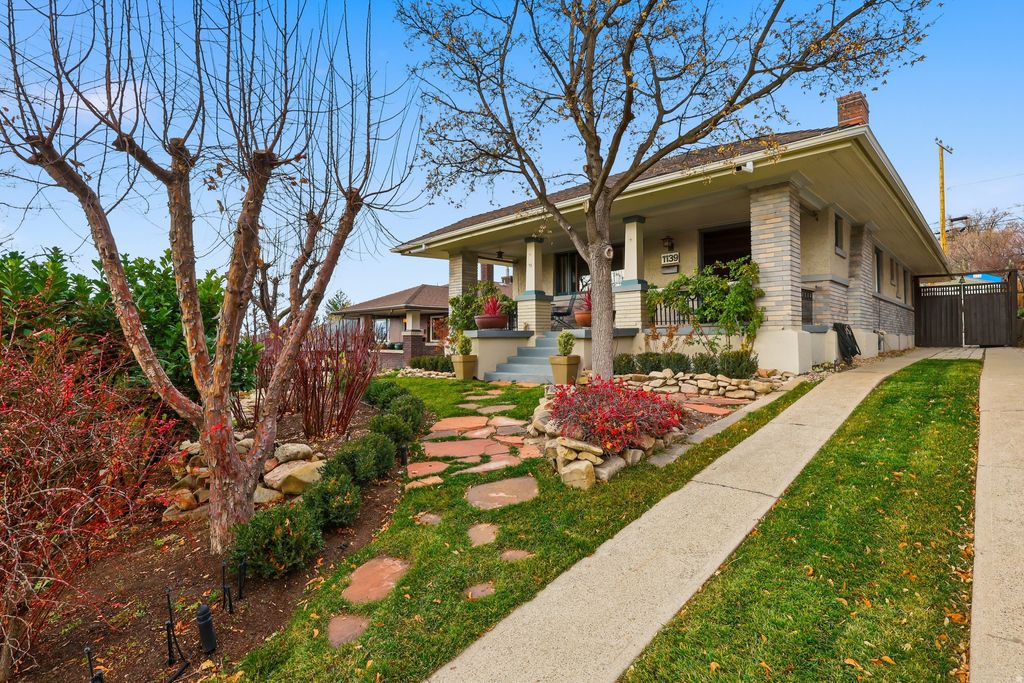 Photo of 1139 E 900 S S, Salt Lake City, UT 84105 (MLS # 2145026)