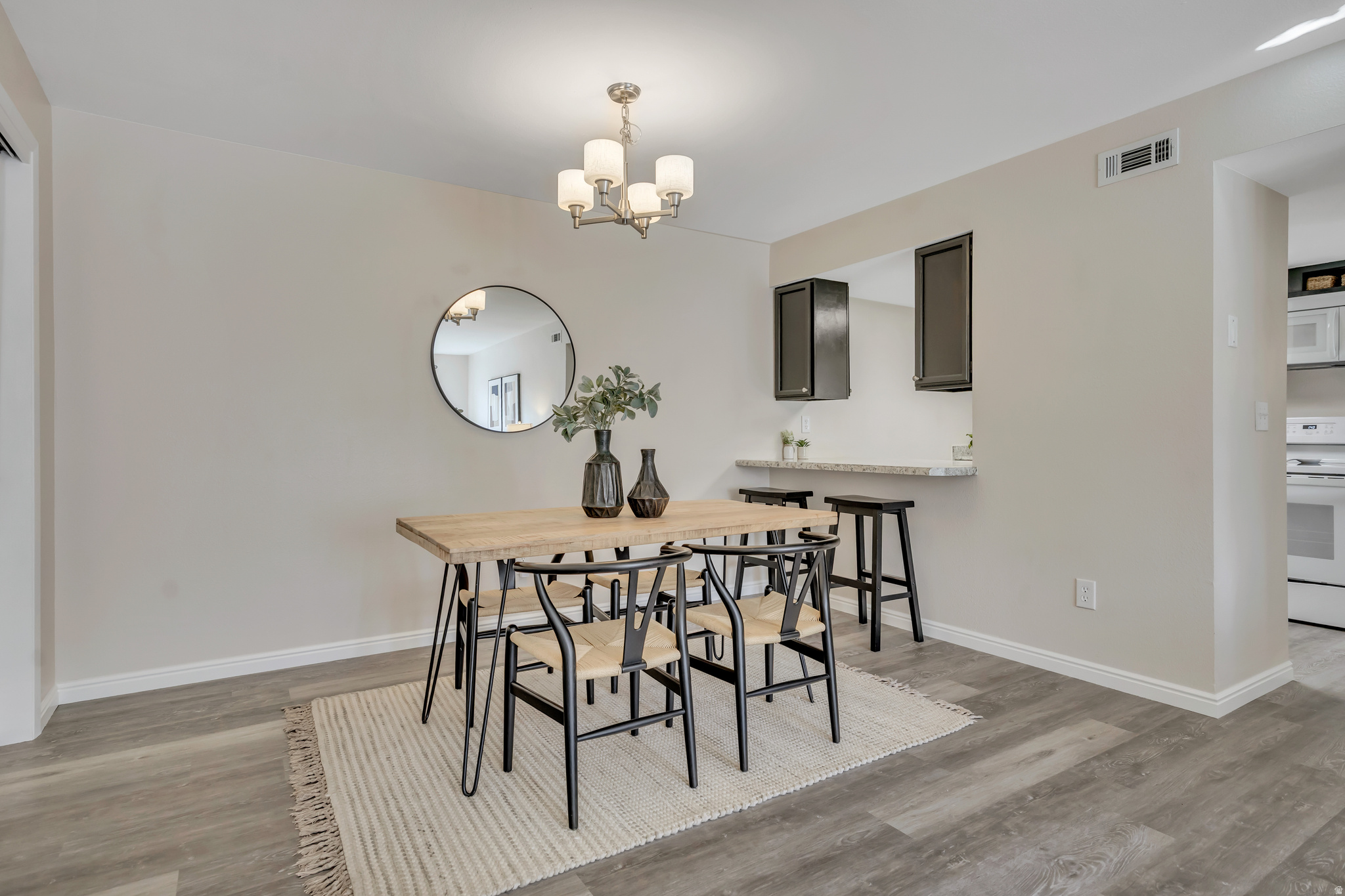 RIVENDELL CONDOS - Residential