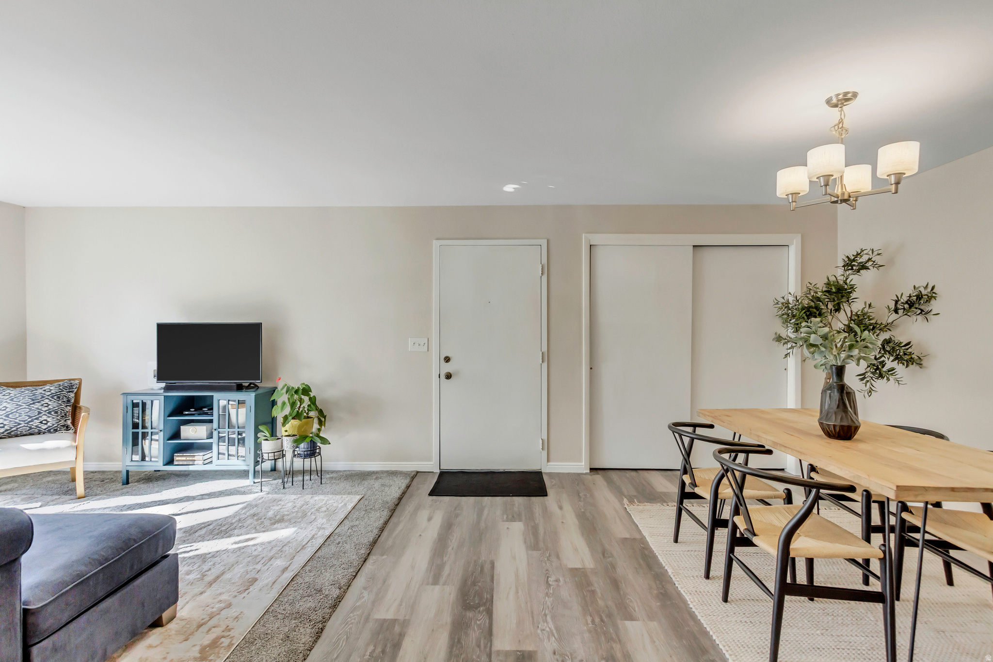 RIVENDELL CONDOS - Residential