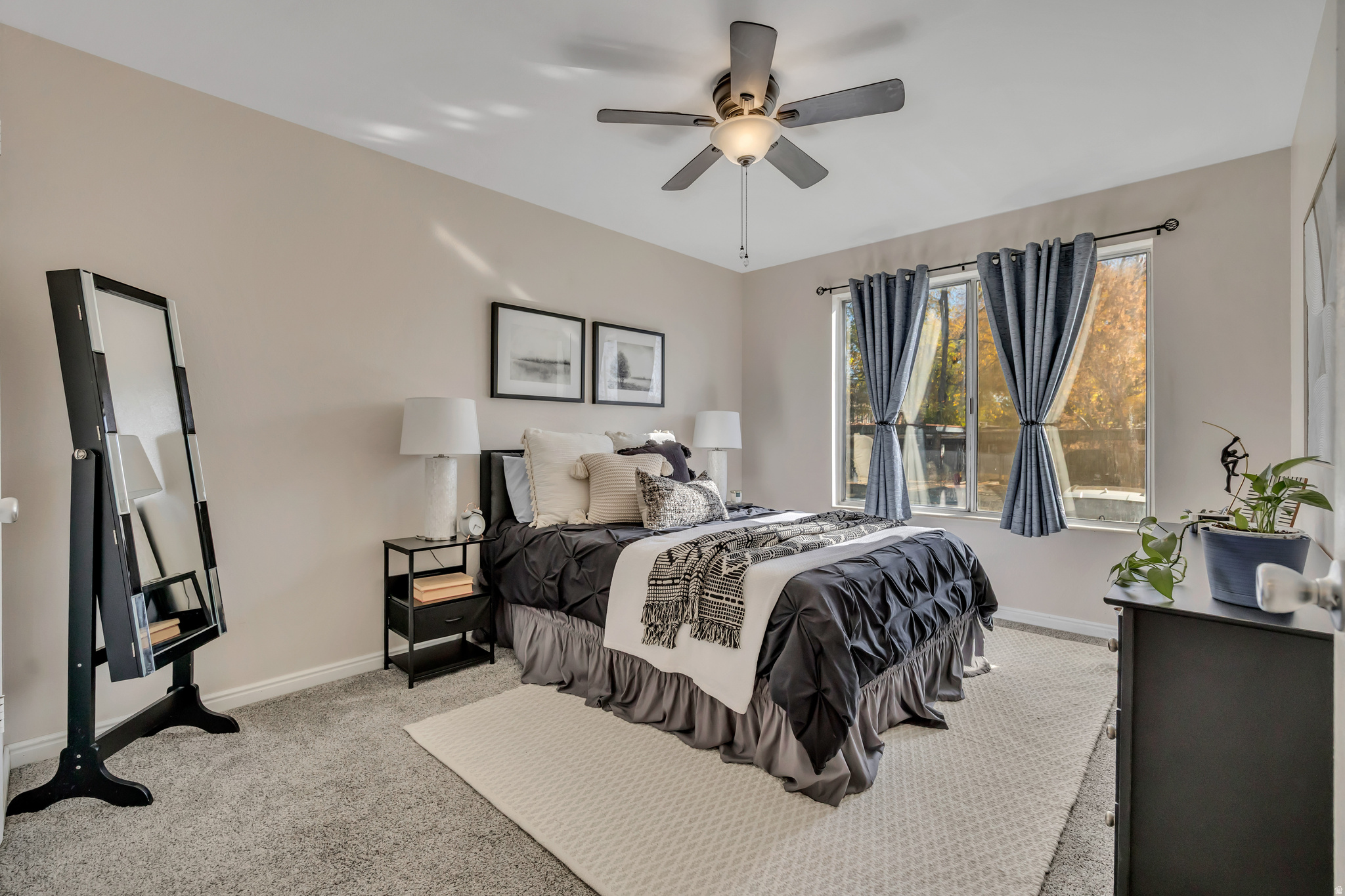 RIVENDELL CONDOS - Residential