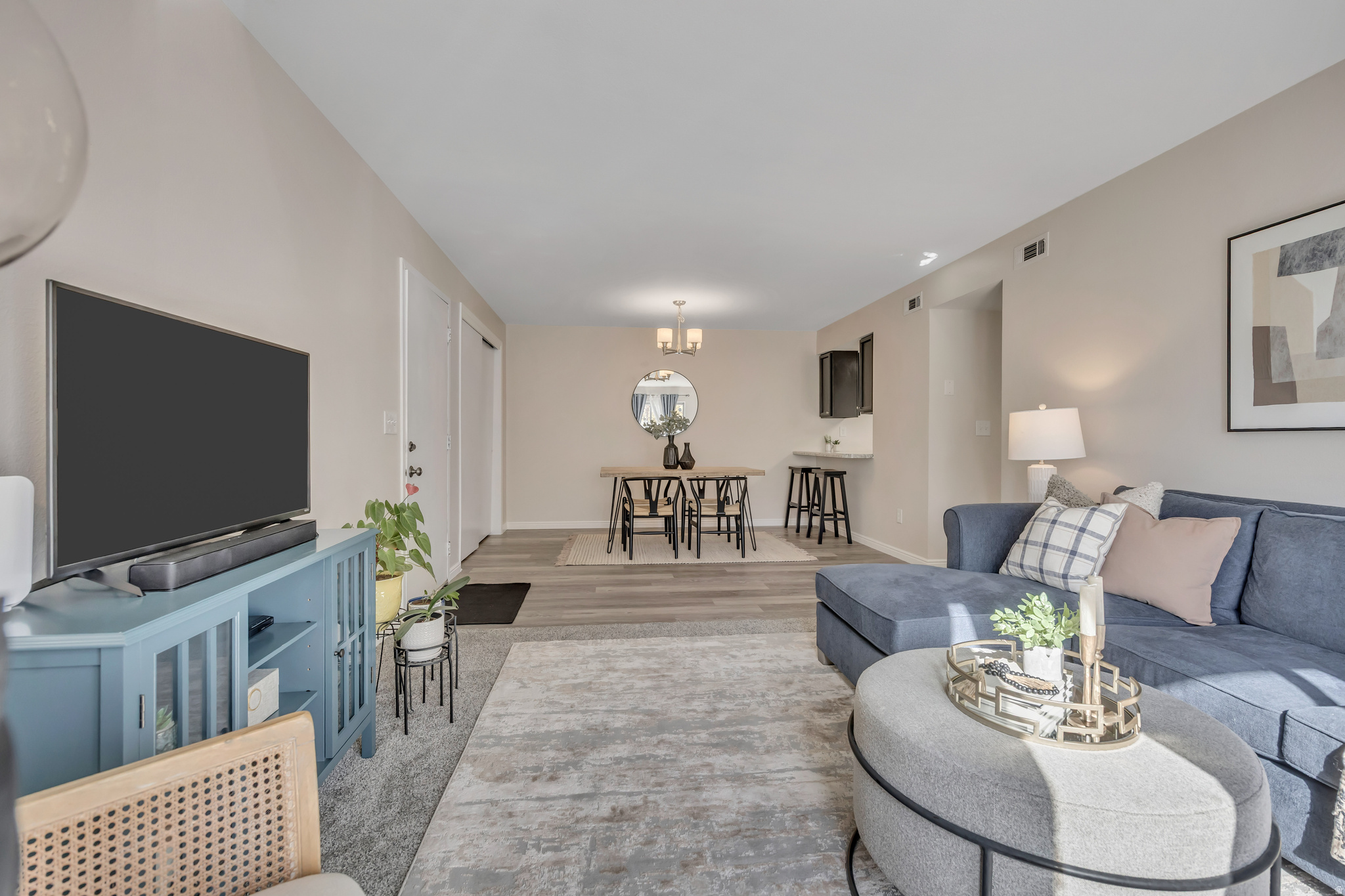 RIVENDELL CONDOS - Residential