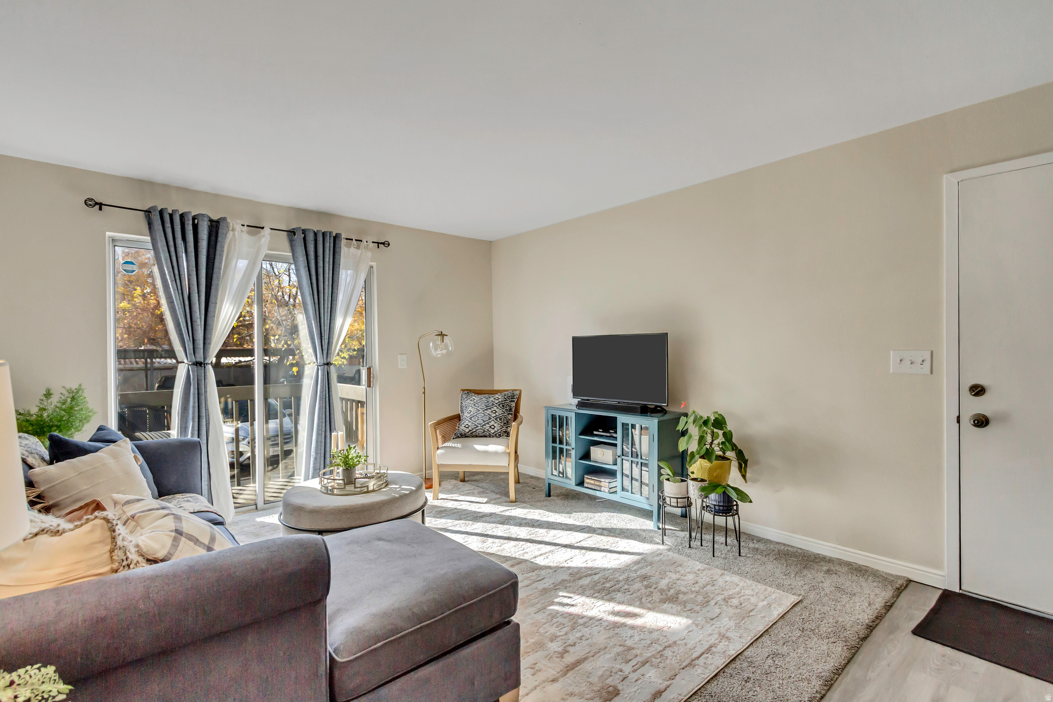 RIVENDELL CONDOS - Residential