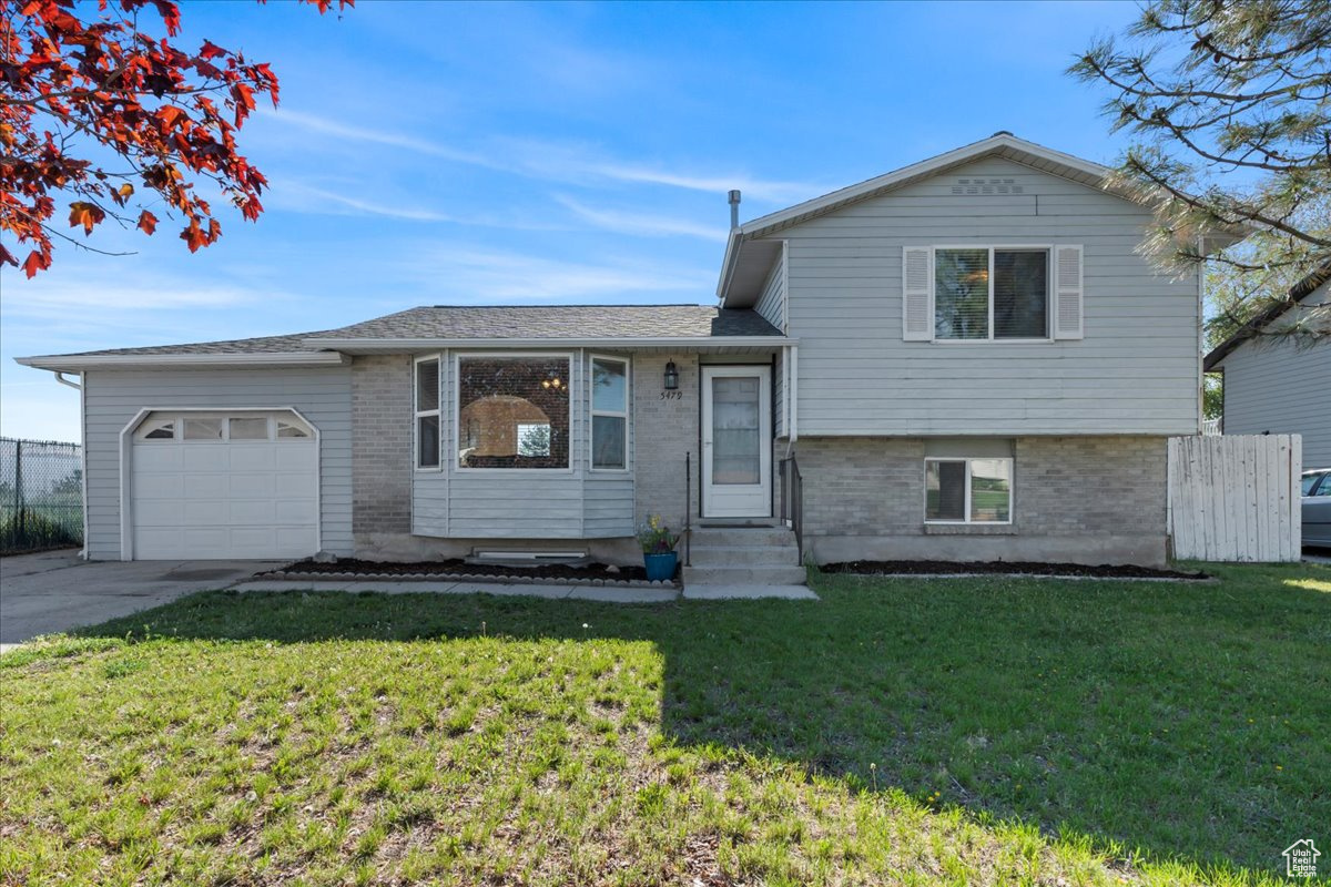 5479 S Red Lodge Dr, Kearns, Utah image 1