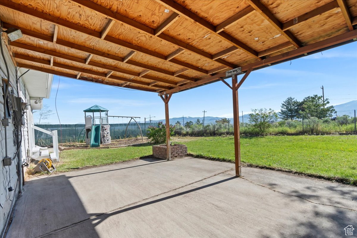5479 S Red Lodge Dr, Kearns, Utah image 25