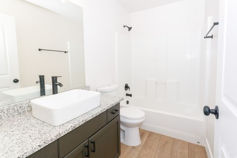 Tiny photo for 327 E 2260 S, Heber City, UT 84032 (MLS # 2153127)