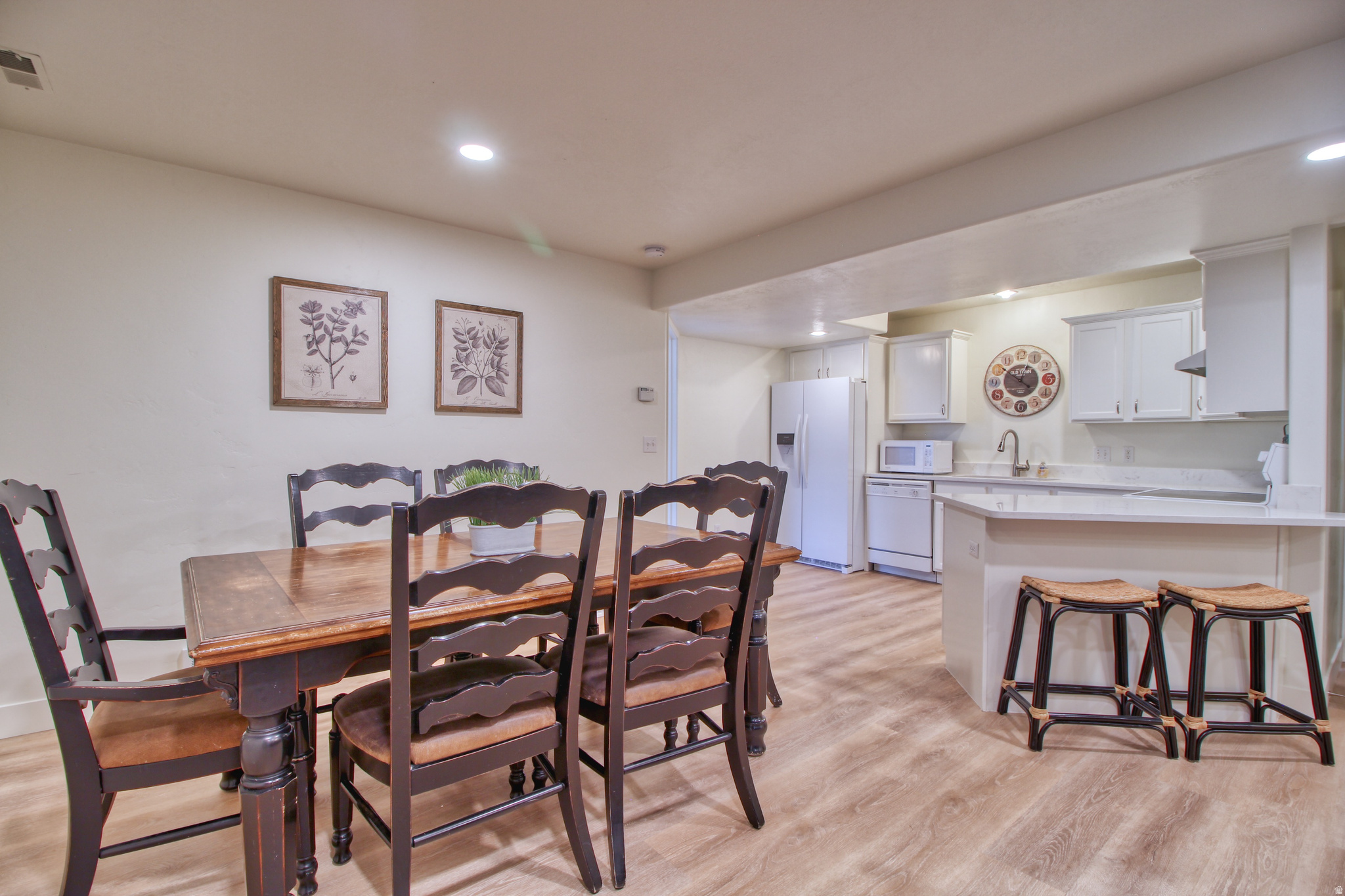 KIRKS FRUIT RANCH - Residential