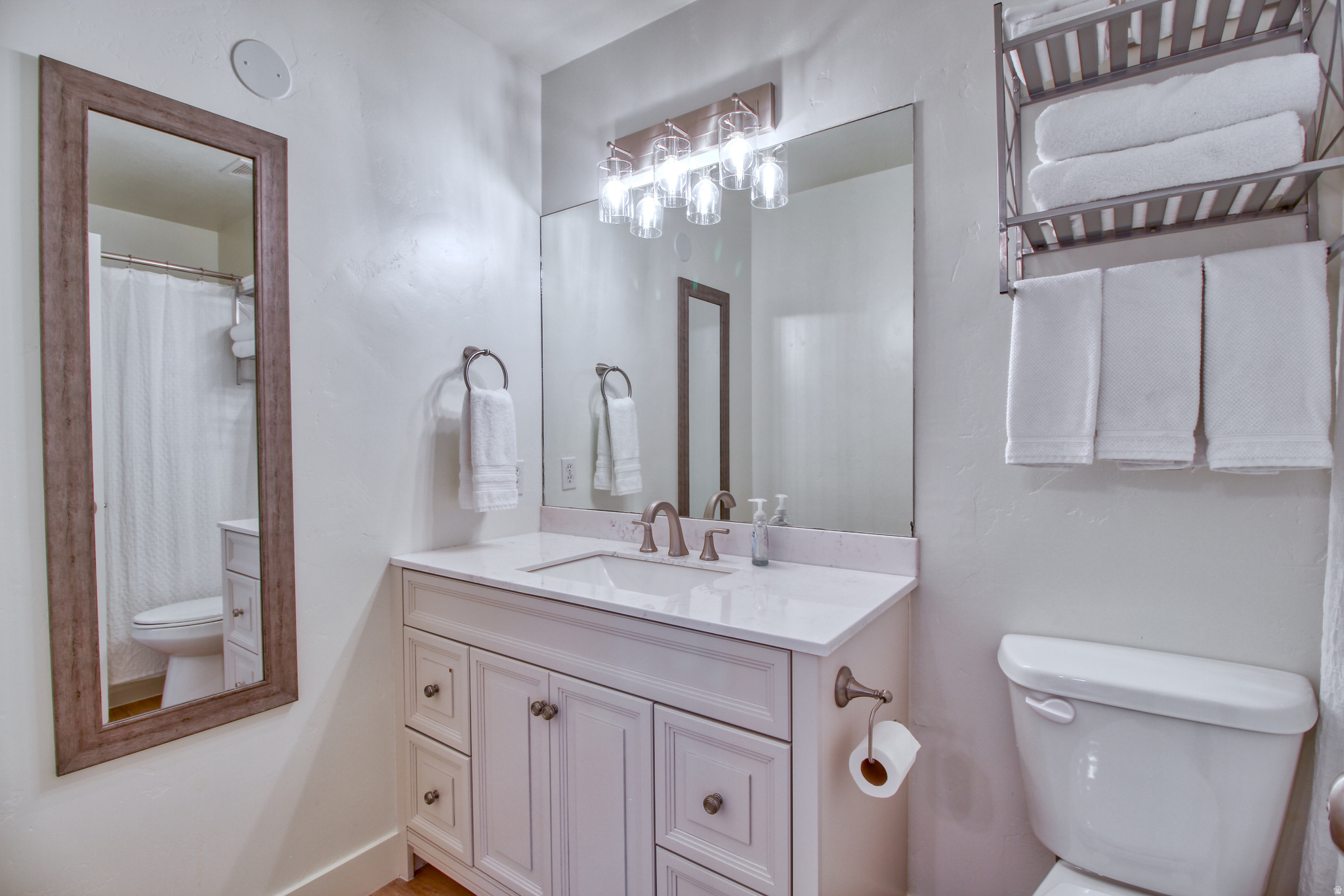 KIRKS FRUIT RANCH - Residential