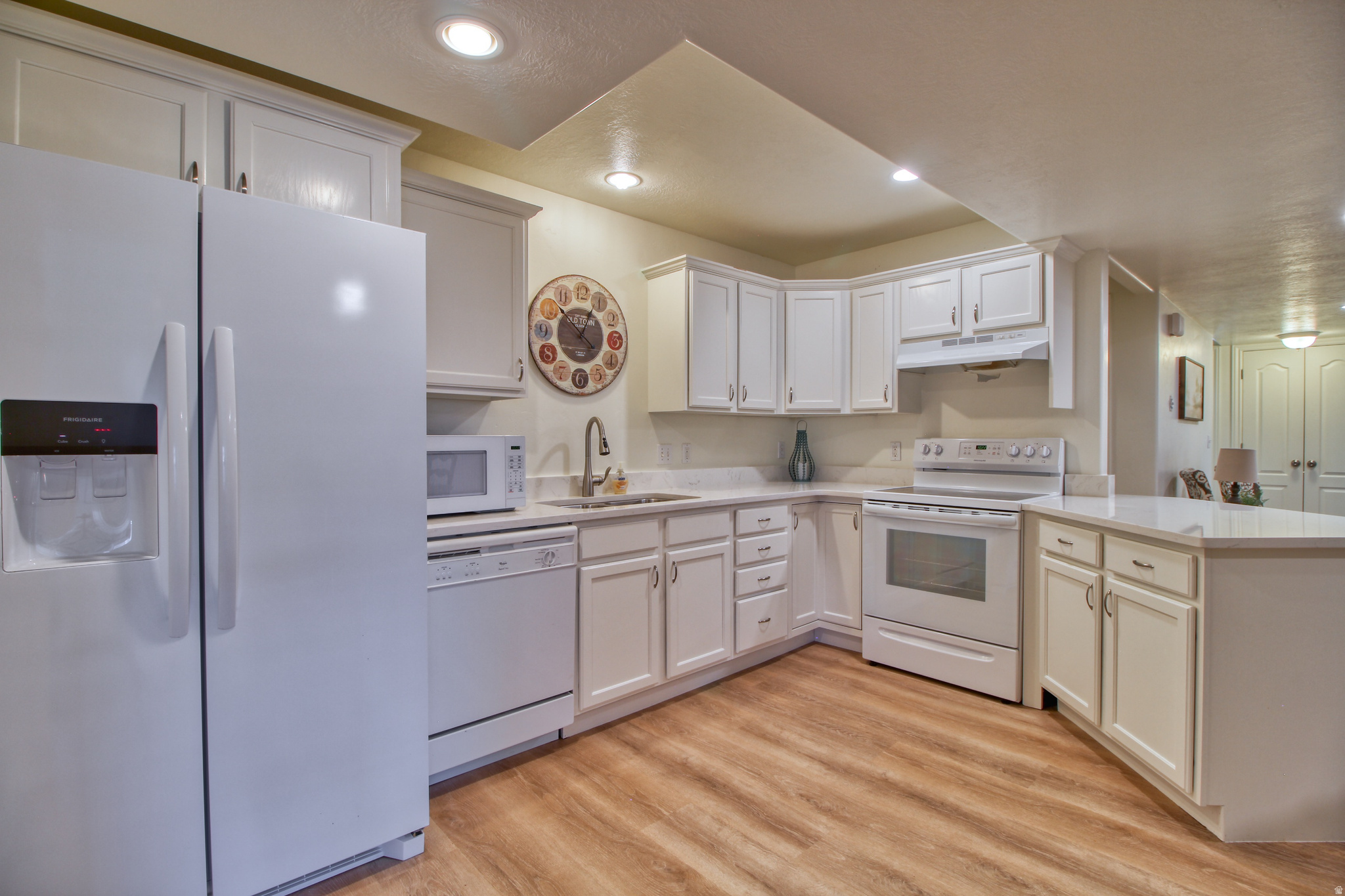 KIRKS FRUIT RANCH - Residential