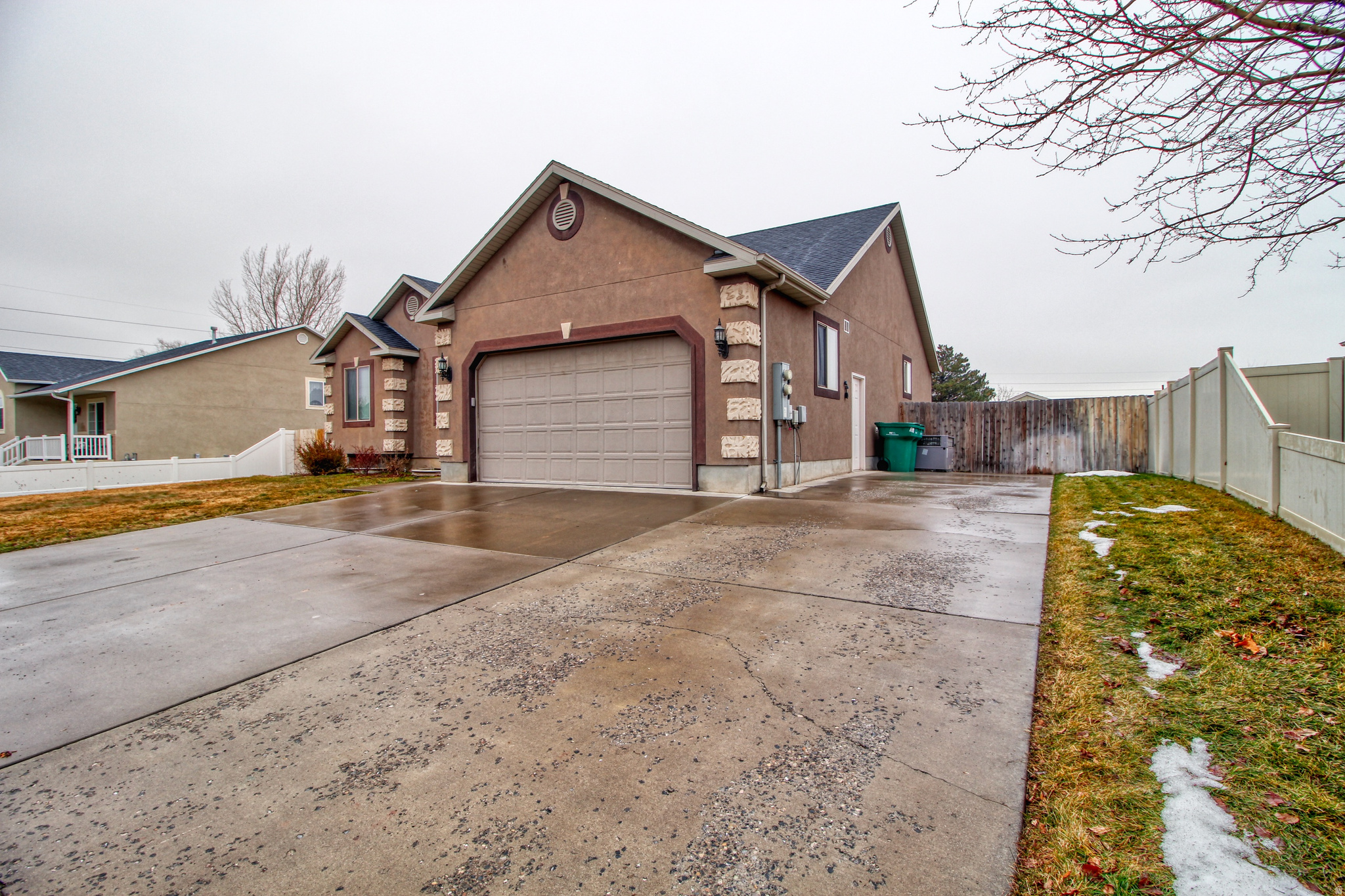 KIRKS FRUIT RANCH - Residential