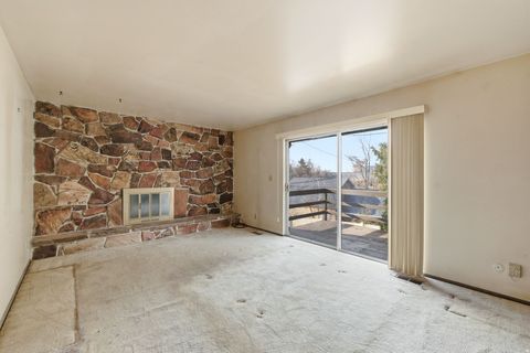 Tiny photo for 815 E OXFORD DR N, Kaysville, UT 84037 (MLS # 2135256)