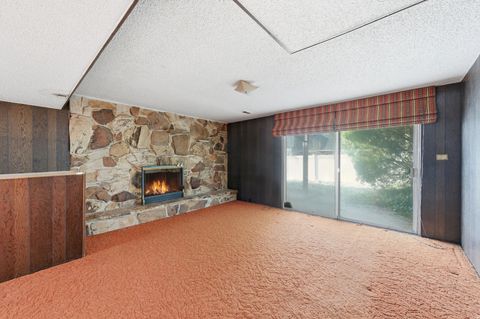 Tiny photo for 815 E OXFORD DR N, Kaysville, UT 84037 (MLS # 2135256)