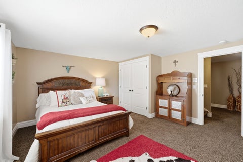 Tiny photo for 2098 S 550 W, Syracuse, UT 84075 (MLS # 2166055)