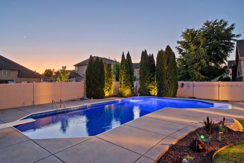 Tiny photo for 2098 S 550 W, Syracuse, UT 84075 (MLS # 2166055)