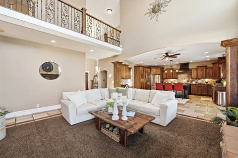 Tiny photo for 2098 S 550 W, Syracuse, UT 84075 (MLS # 2166055)