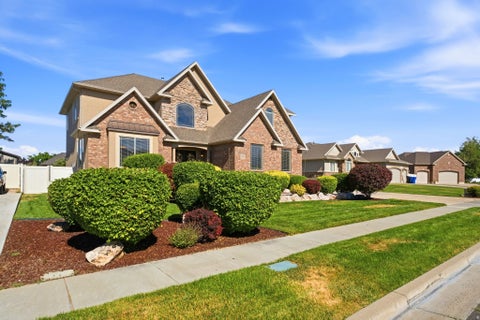 Tiny photo for 2098 S 550 W, Syracuse, UT 84075 (MLS # 2166055)