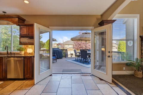 Tiny photo for 2098 S 550 W, Syracuse, UT 84075 (MLS # 2166055)