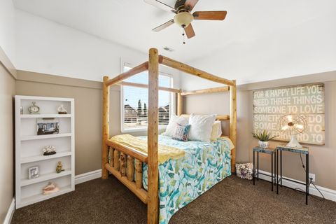 Tiny photo for 2098 S 550 W, Syracuse, UT 84075 (MLS # 2166055)