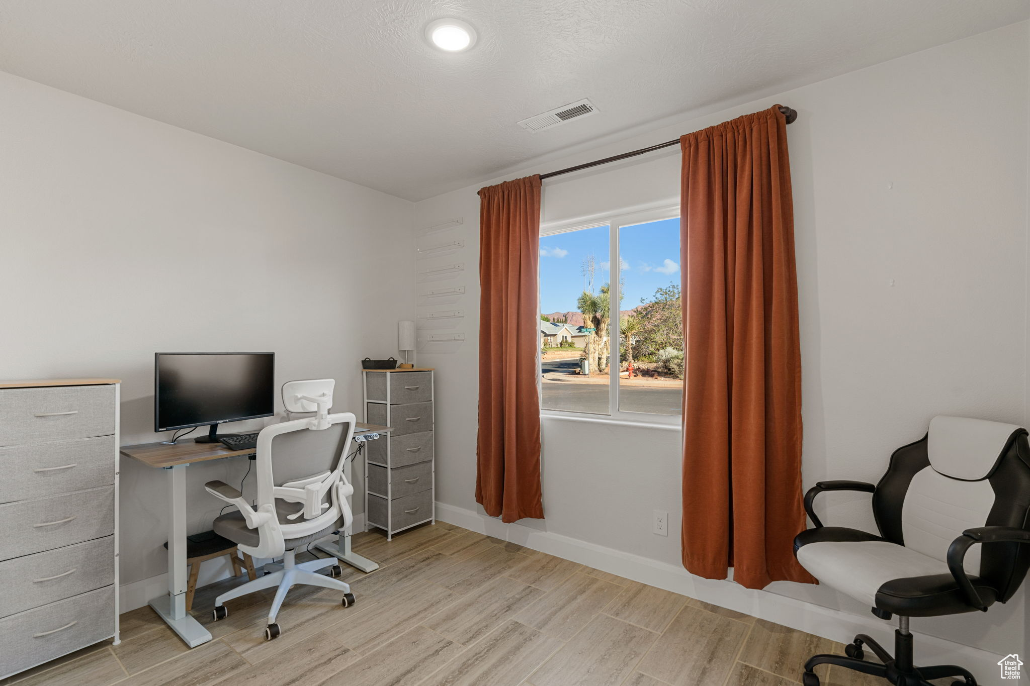ROUNDY RANCHES 3 - Residential