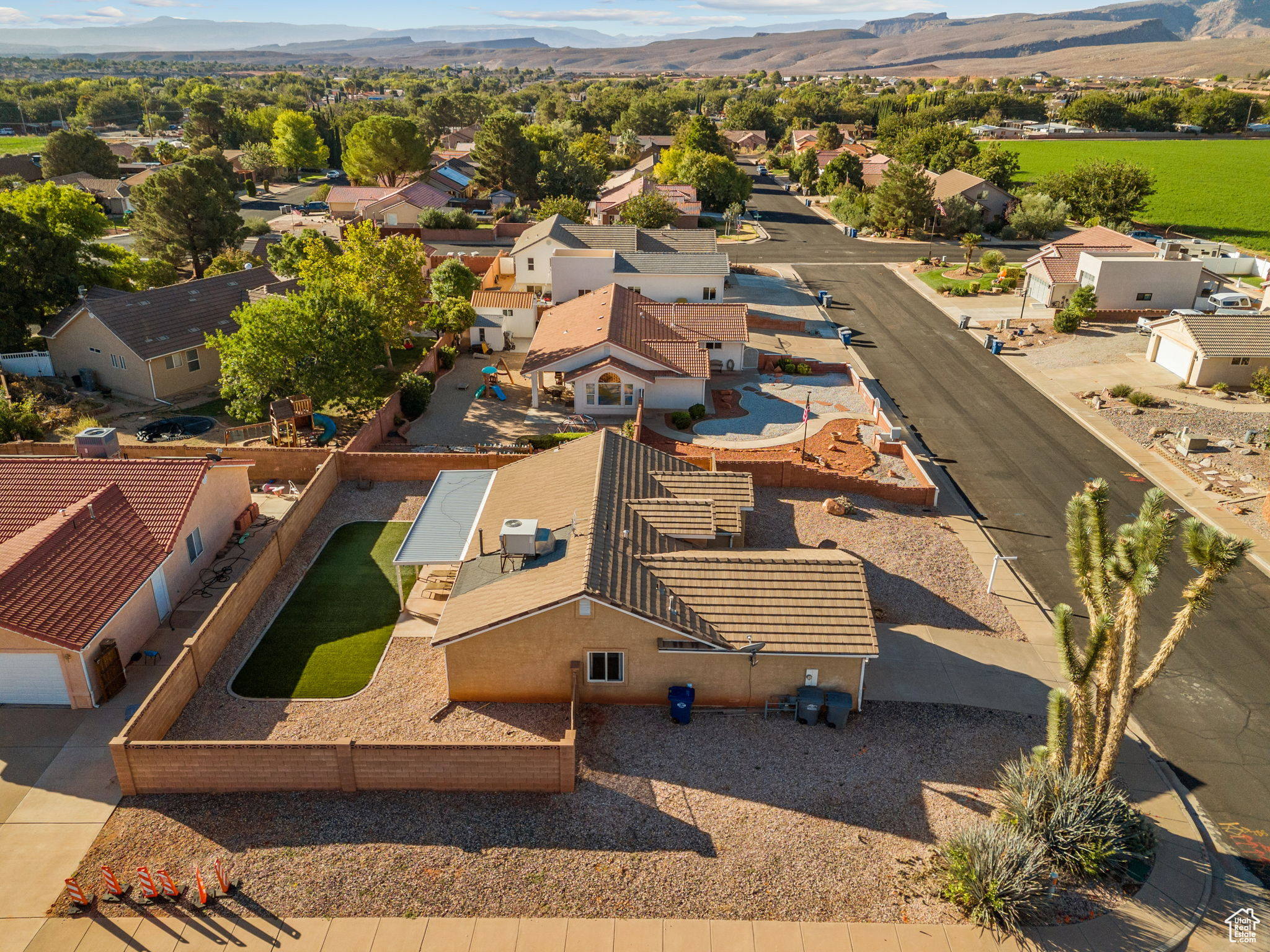 ROUNDY RANCHES 3 - Residential