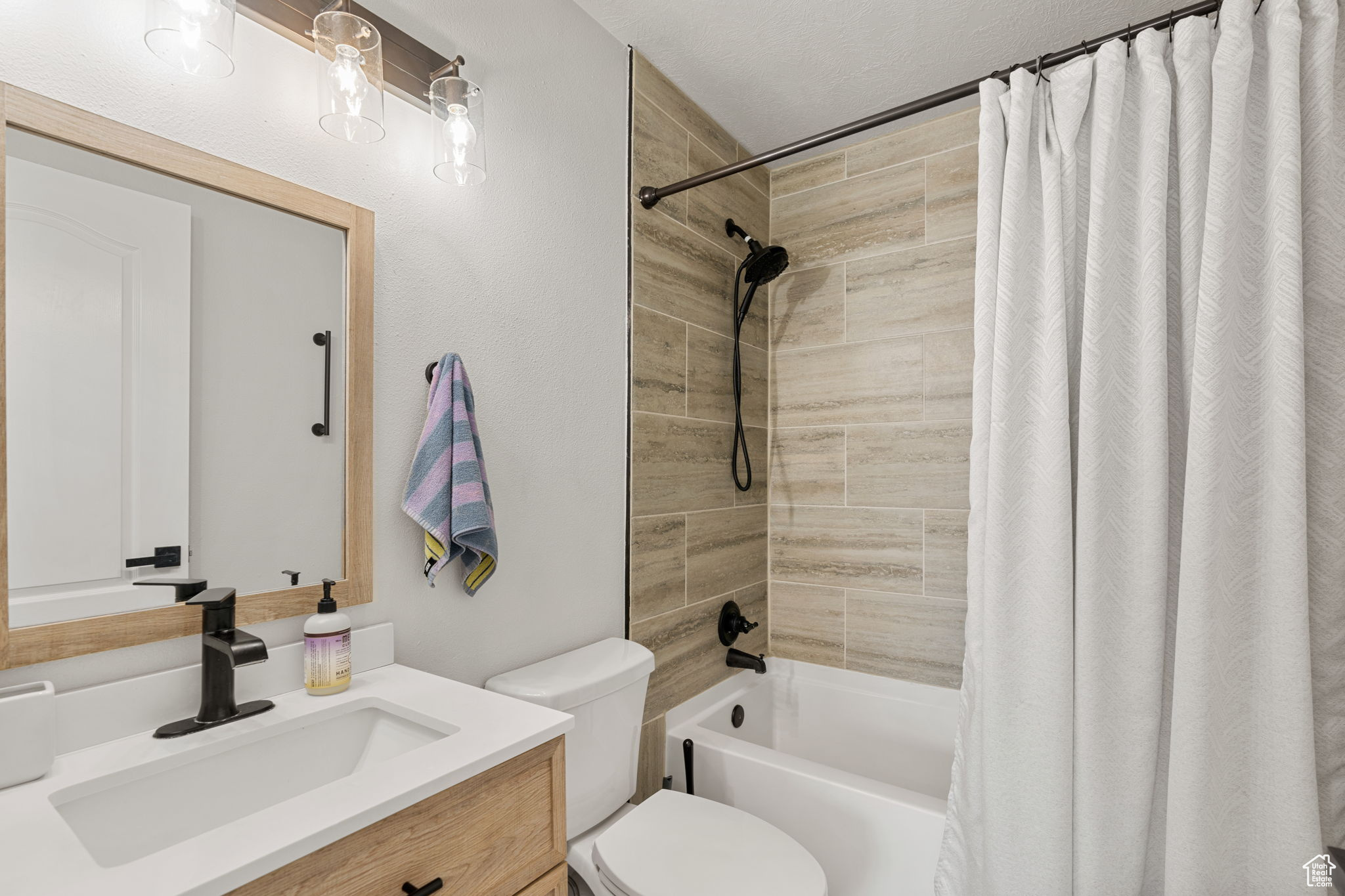 ROUNDY RANCHES 3 - Residential