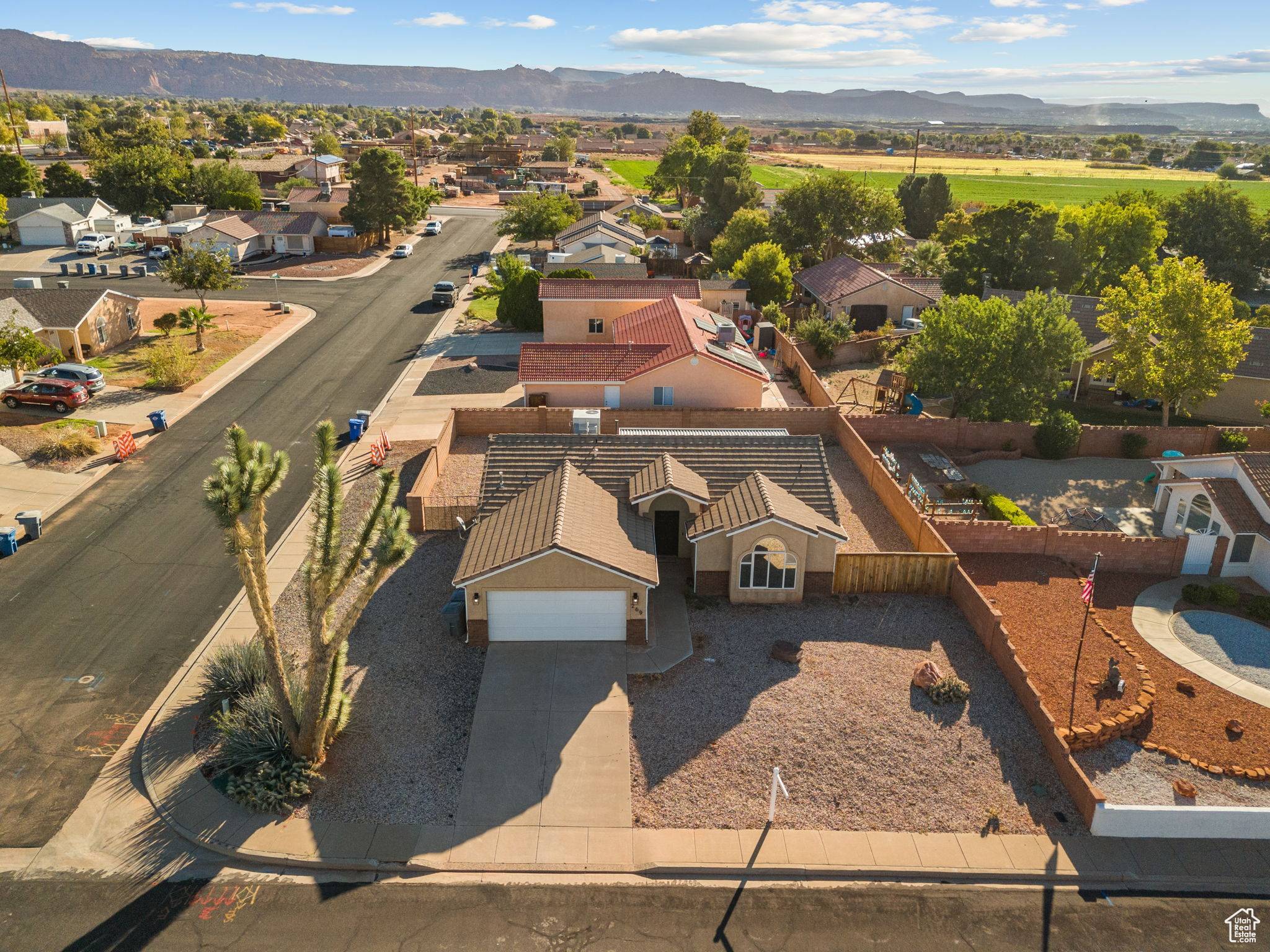 ROUNDY RANCHES 3 - Residential