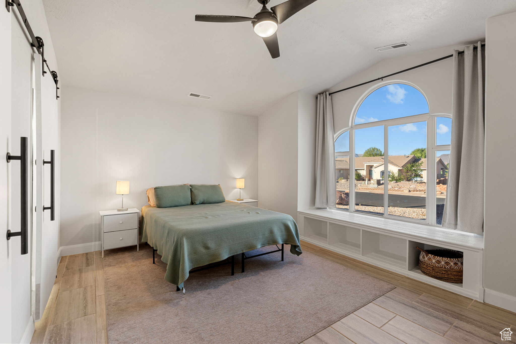 ROUNDY RANCHES 3 - Residential