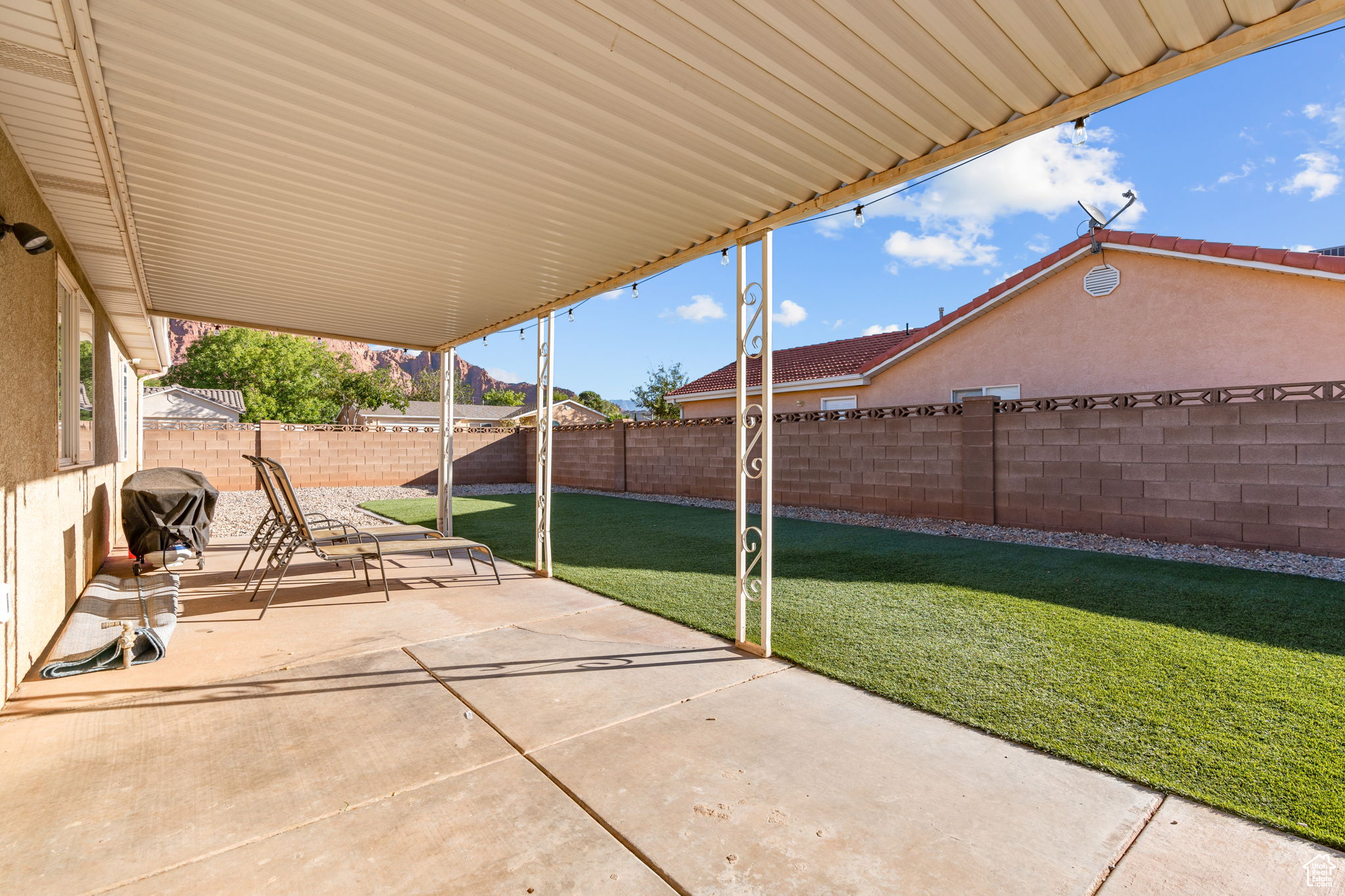 ROUNDY RANCHES 3 - Residential