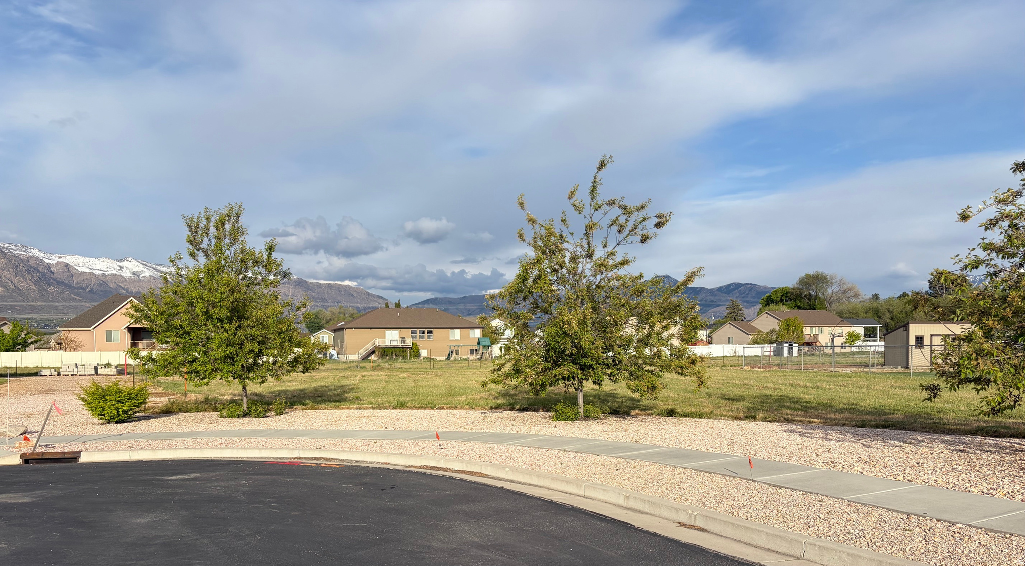 KH GIBSON ESTATES - Land