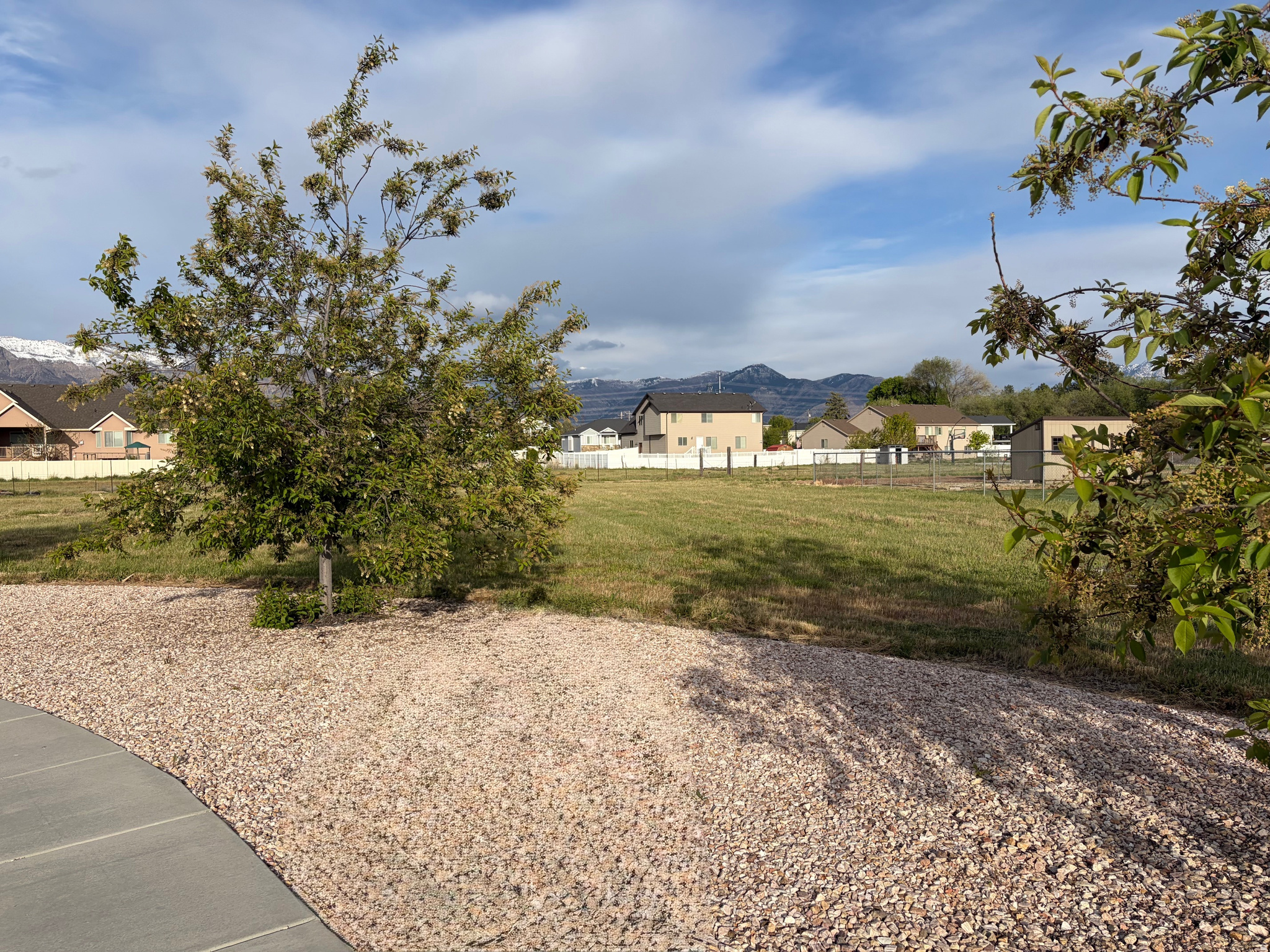 KH GIBSON ESTATES - Land