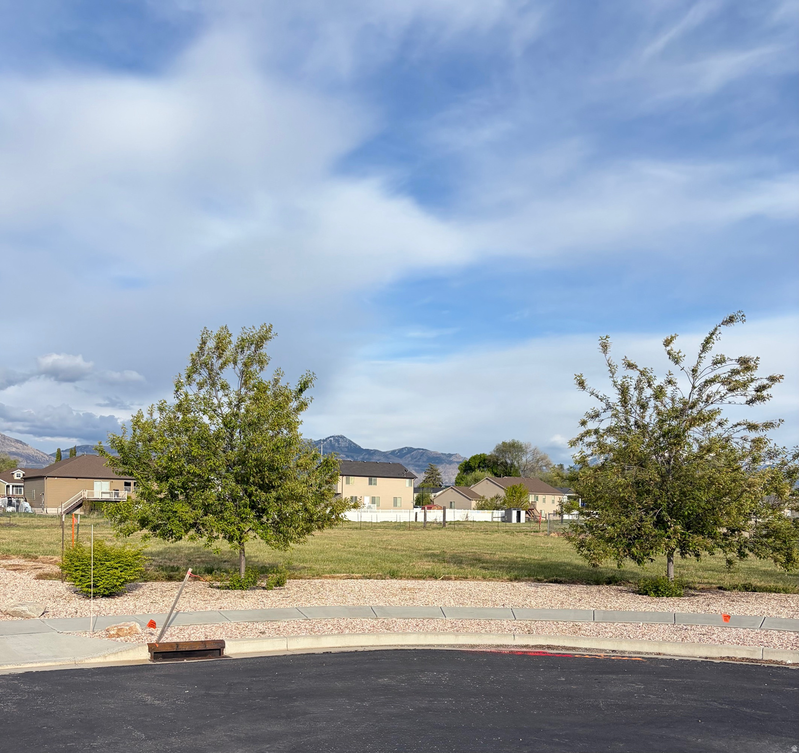 KH GIBSON ESTATES - Land