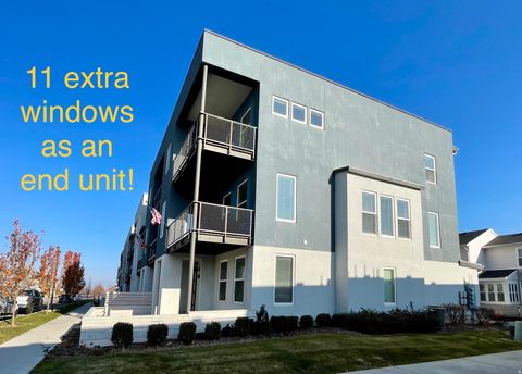 Tiny photo for 5261 W BOWSTRING WAY S, South Jordan, UT 84009 (MLS # 2124316)