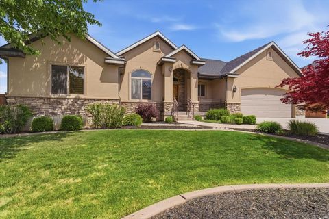 Photo of 431 E 960 S, Salem, UT 84653 (MLS # 2157110)