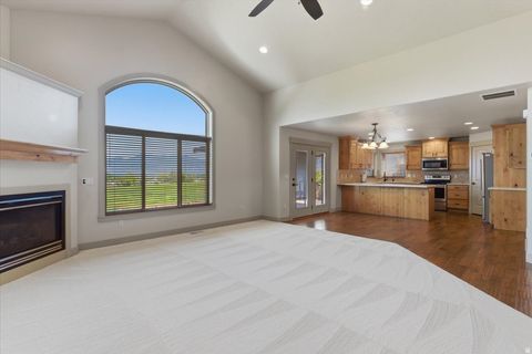 Tiny photo for 431 E 960 S, Salem, UT 84653 (MLS # 2157110)