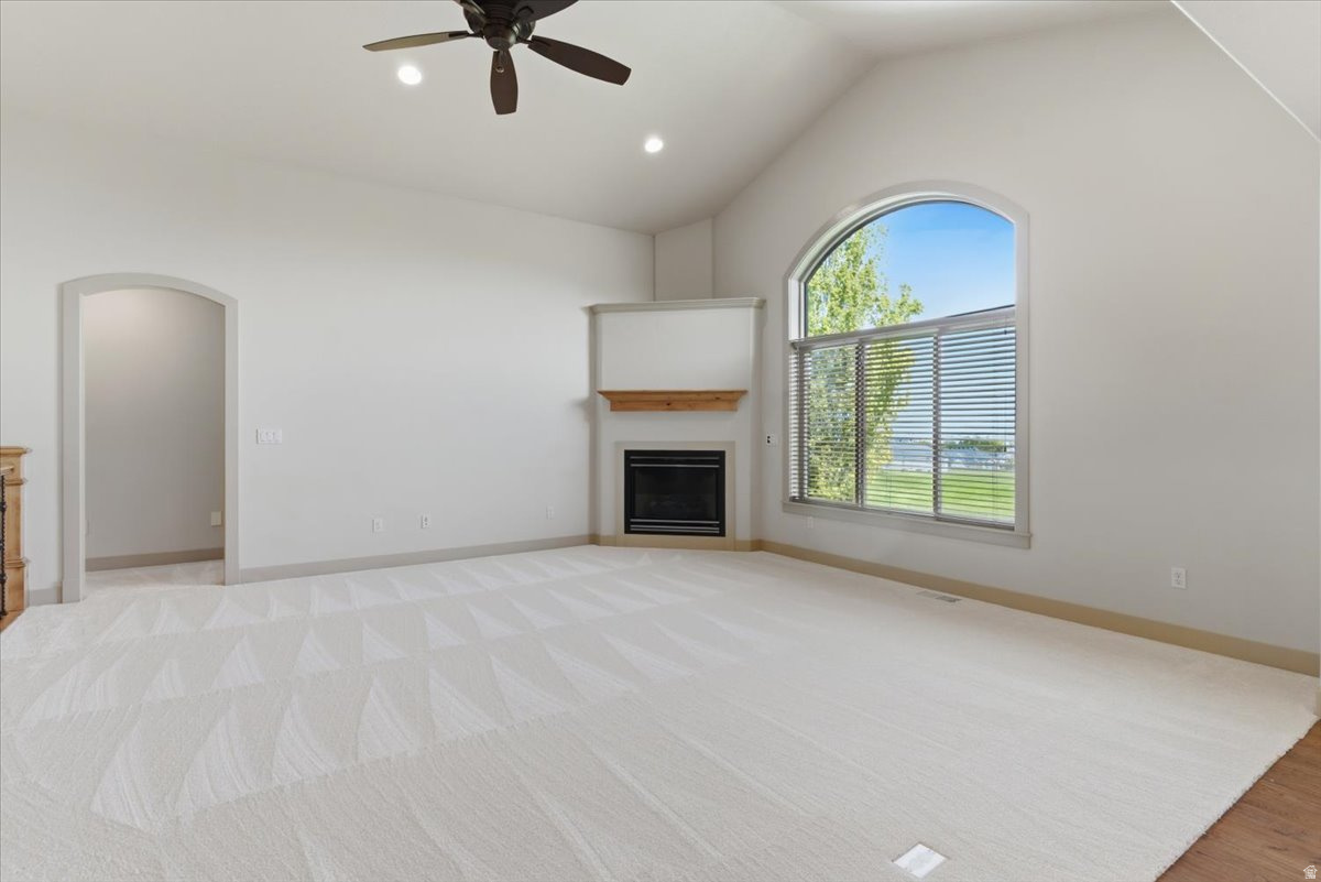 MOUNT LOAFER VIEW - Residential