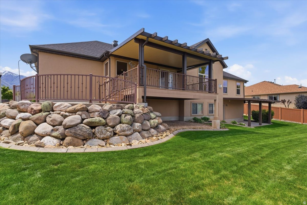 MOUNT LOAFER VIEW - Residential
