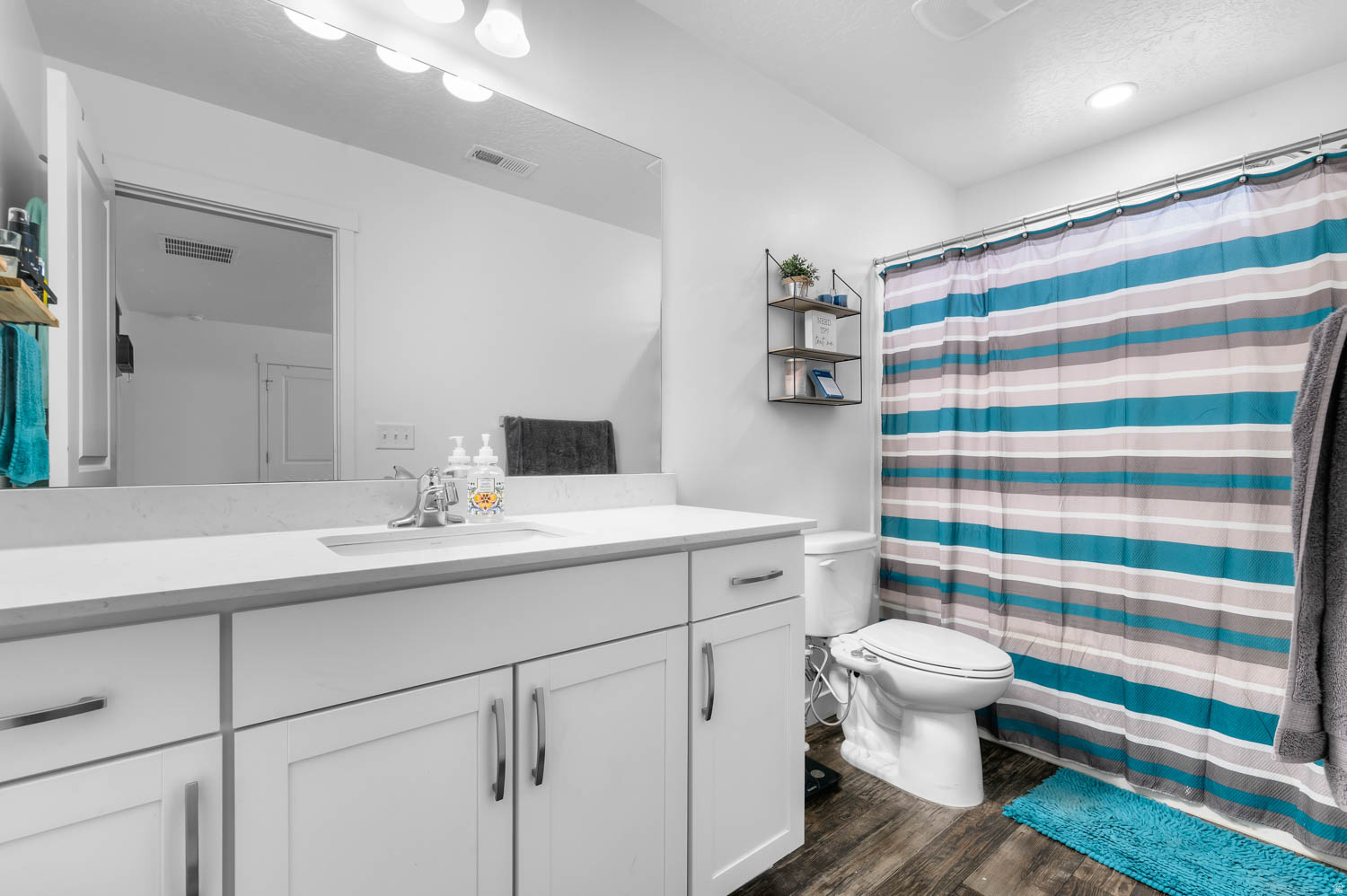LEGACY FARMS - Residential