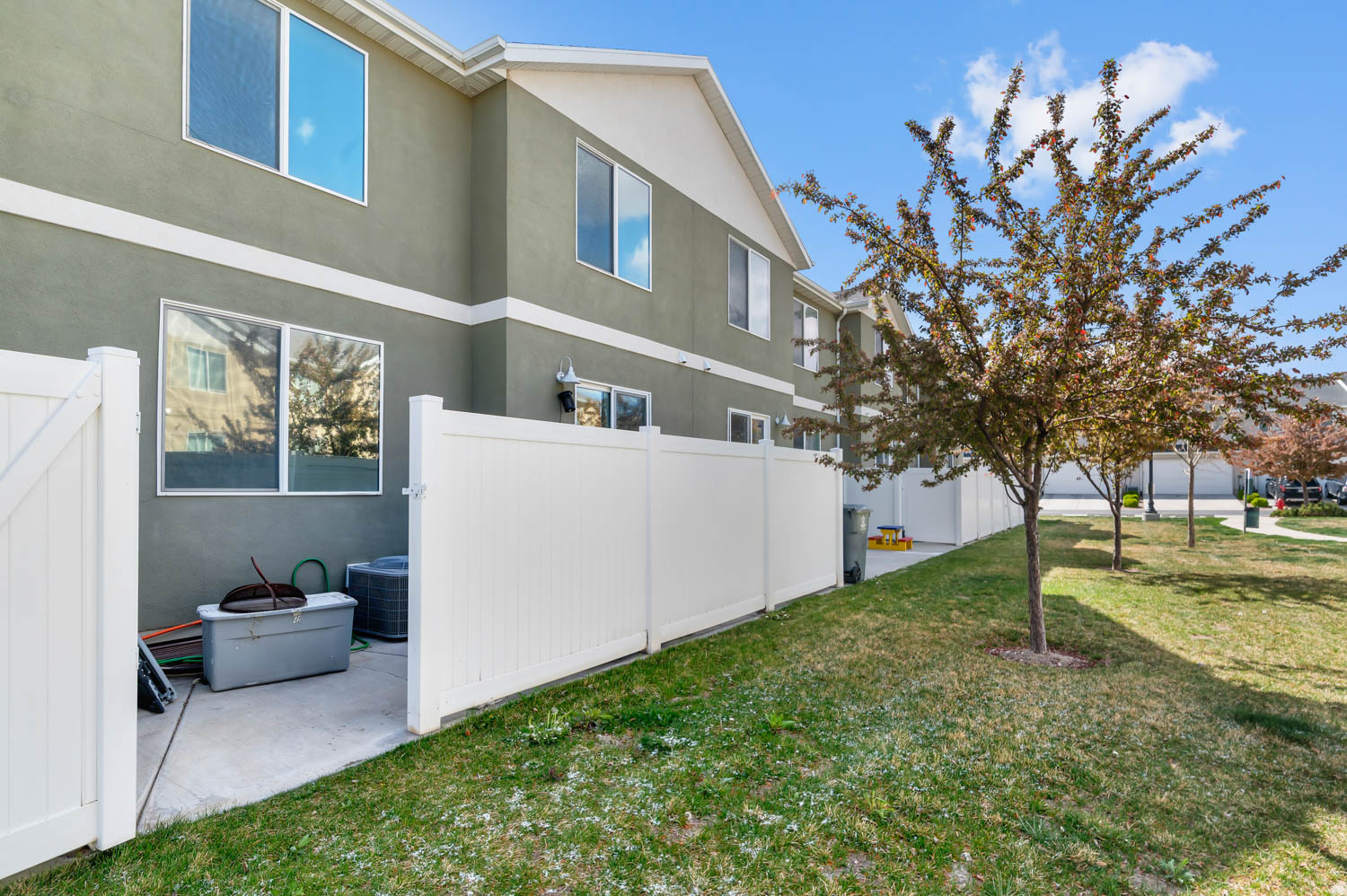 LEGACY FARMS - Residential