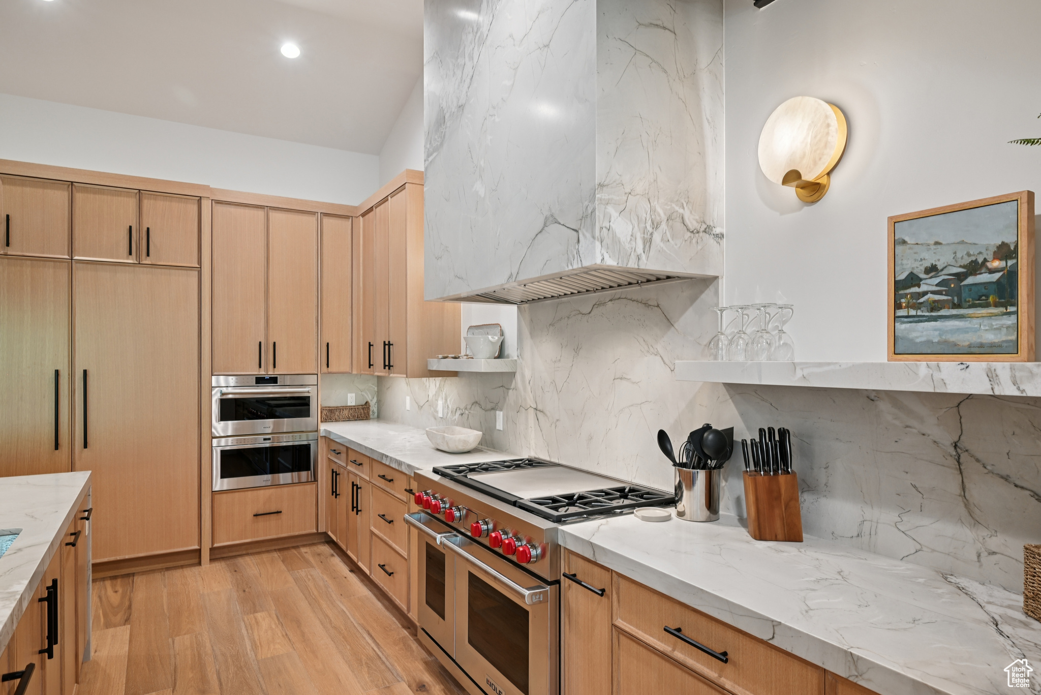 WHITEPINECANYONVILG - Residential