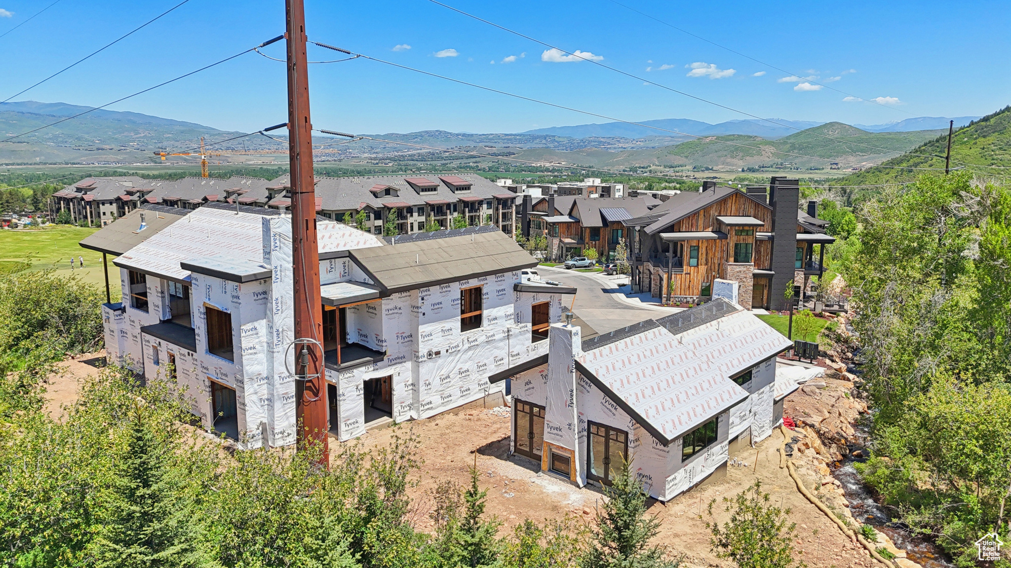 WHITEPINECANYONVILG - Residential