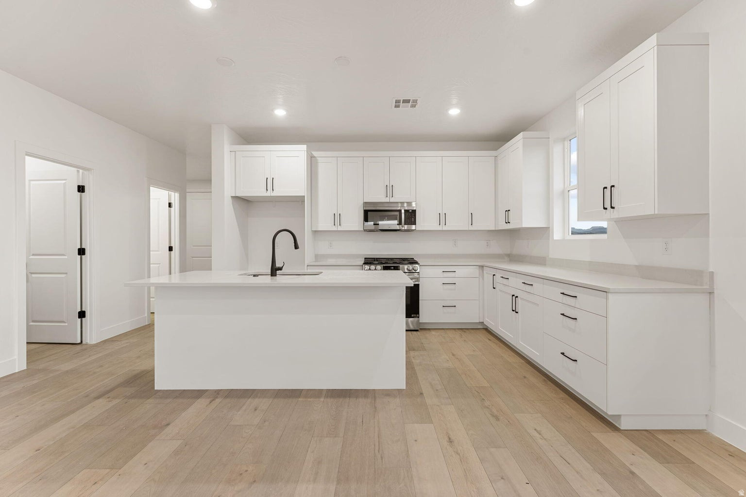 DIXIE HEIGHTS - Residential