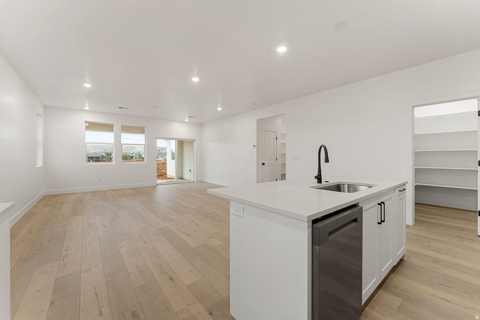 DIXIE HEIGHTS - Residential