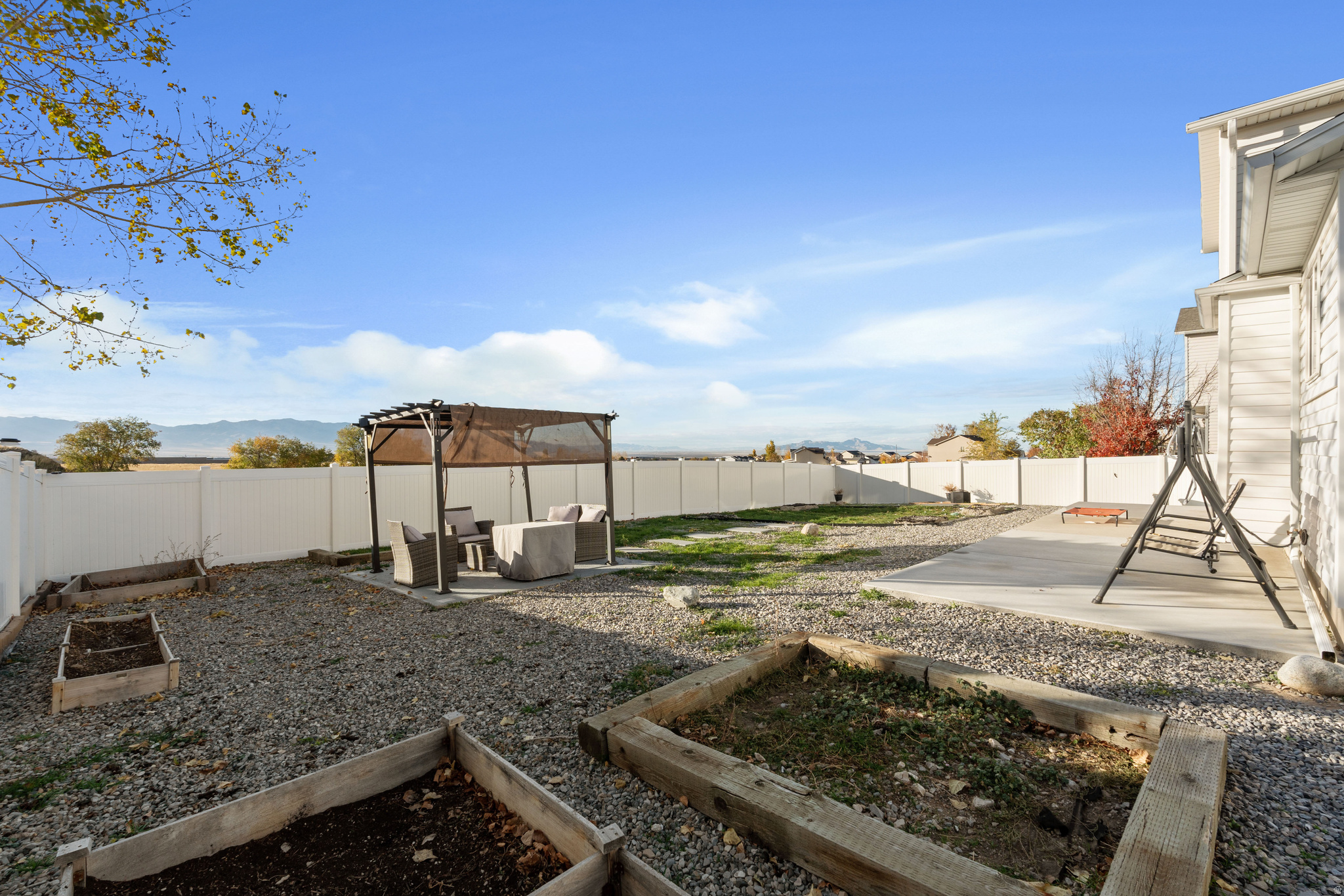 EASTLAND ESTATES - Residential