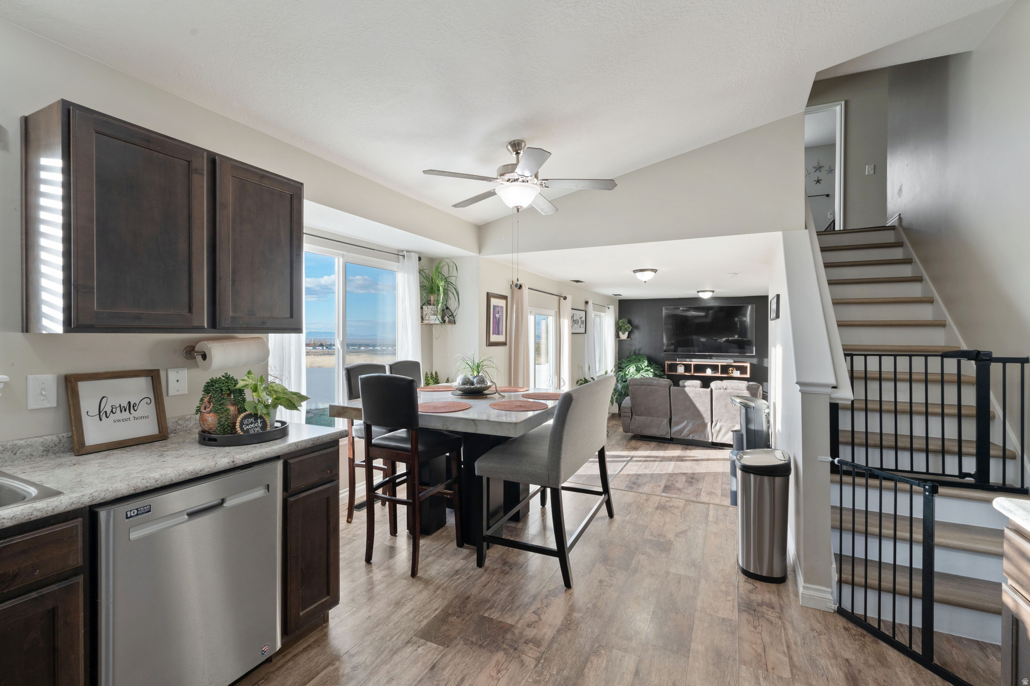 EASTLAND ESTATES - Residential