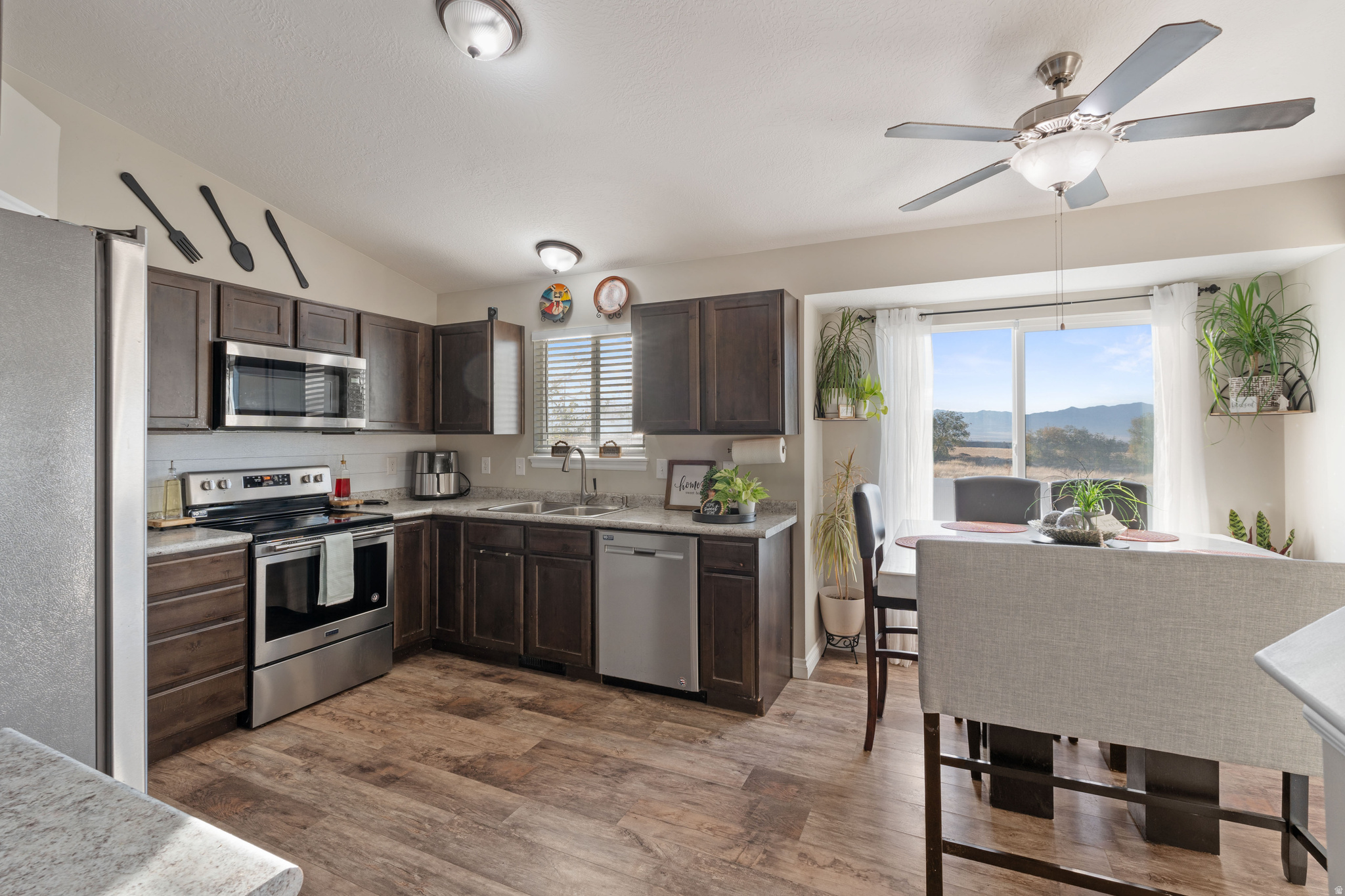 EASTLAND ESTATES - Residential