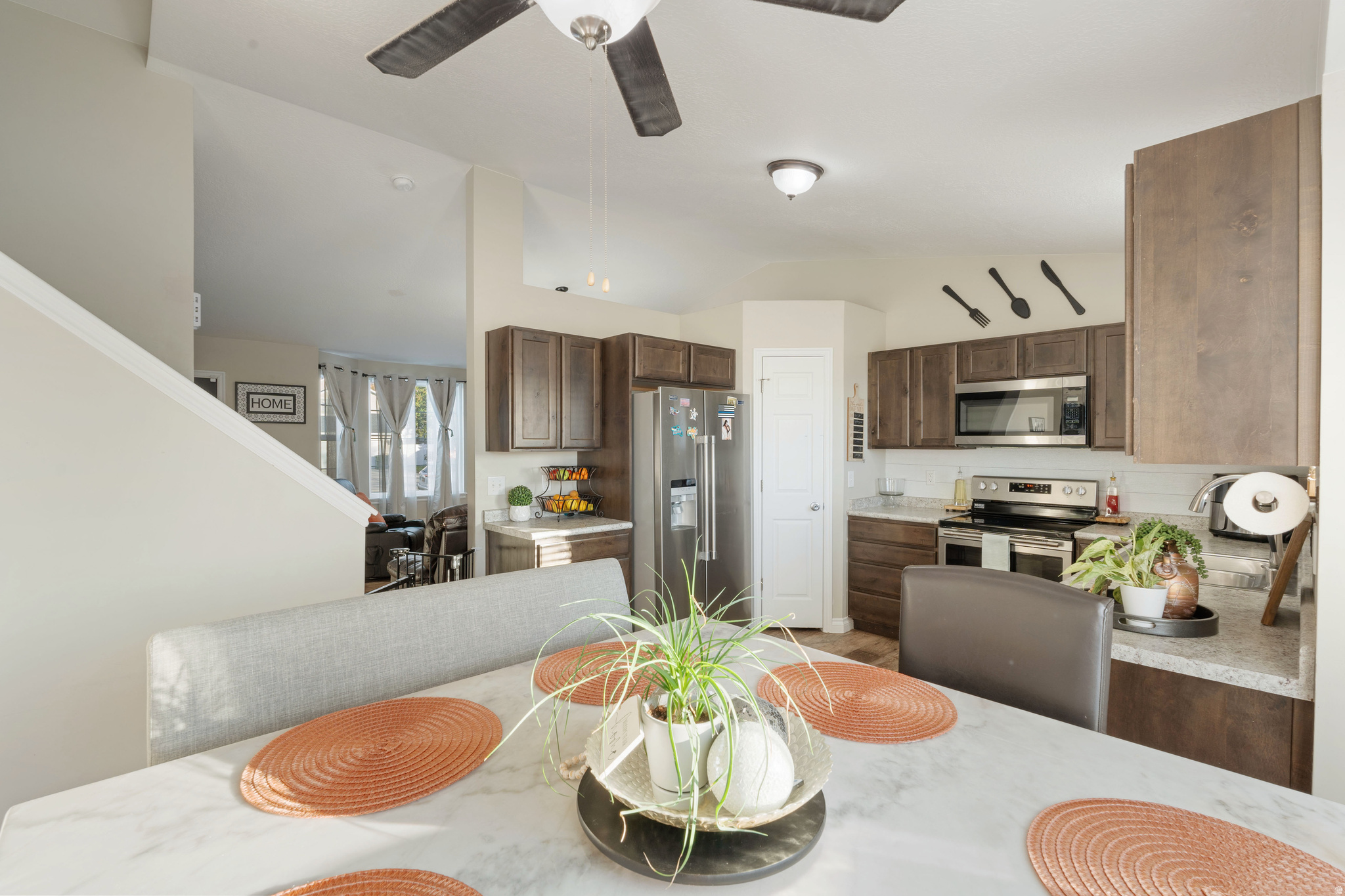 EASTLAND ESTATES - Residential